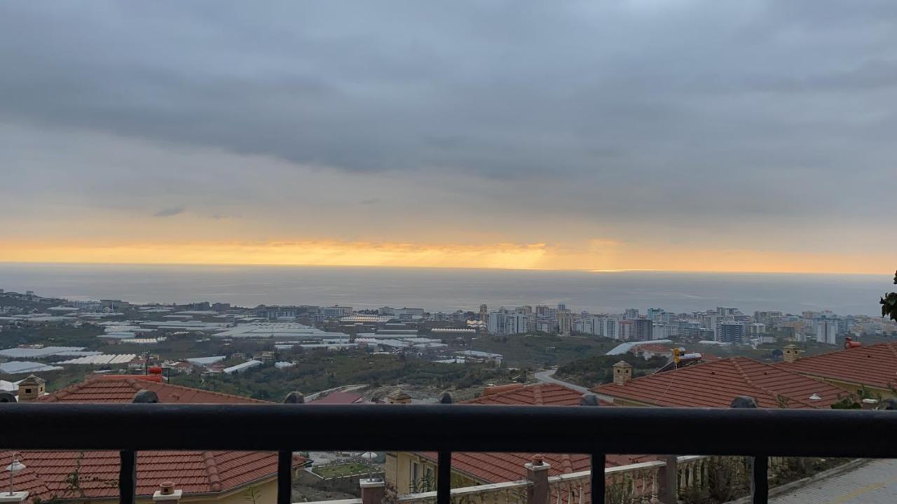 Goldcity Villa 阿拉尼亚 外观 照片